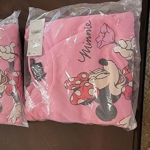 Disney  Minnie  mouse sweat shirt